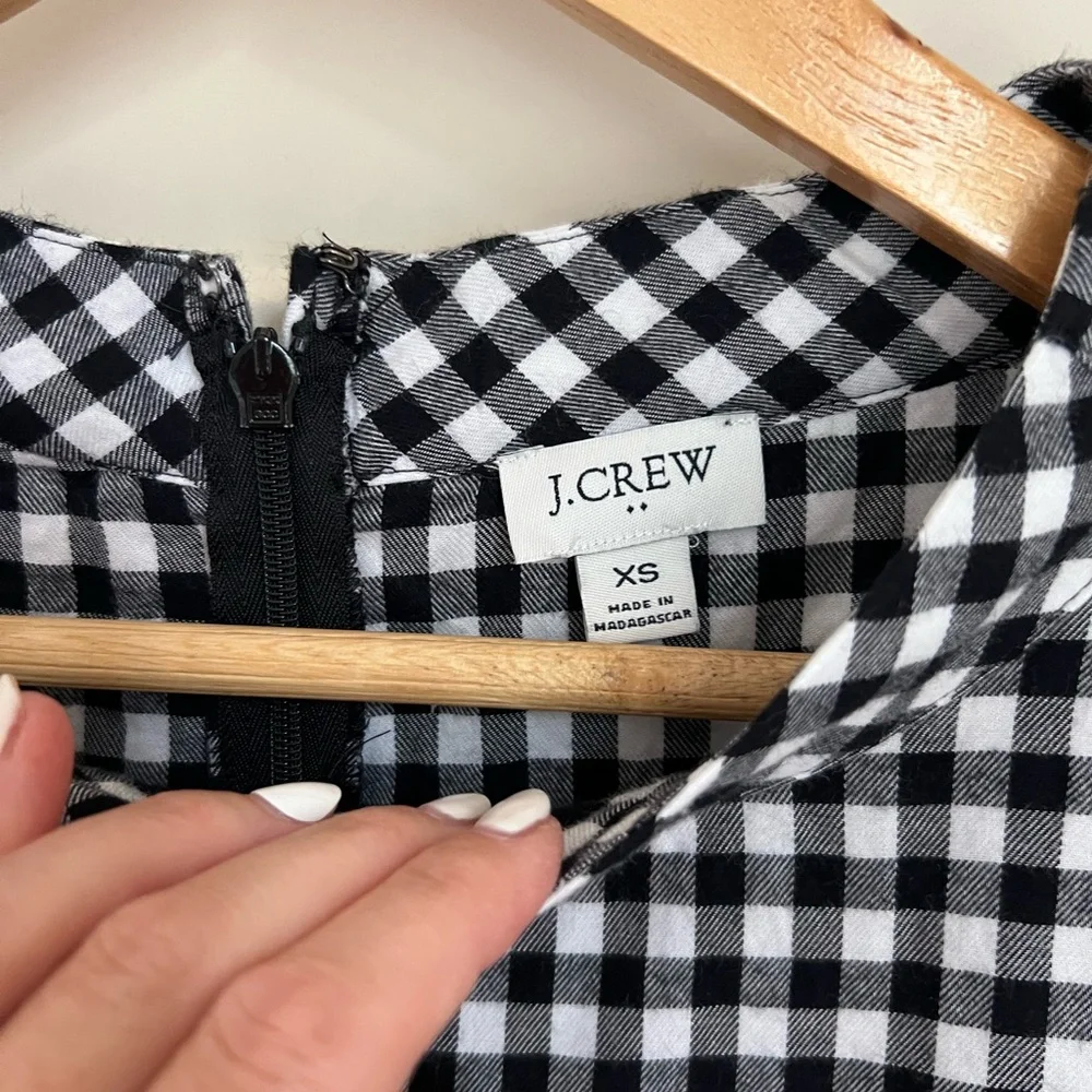 J. Crew Black and White Sheath Dress Long Sleeve Crew Neck
